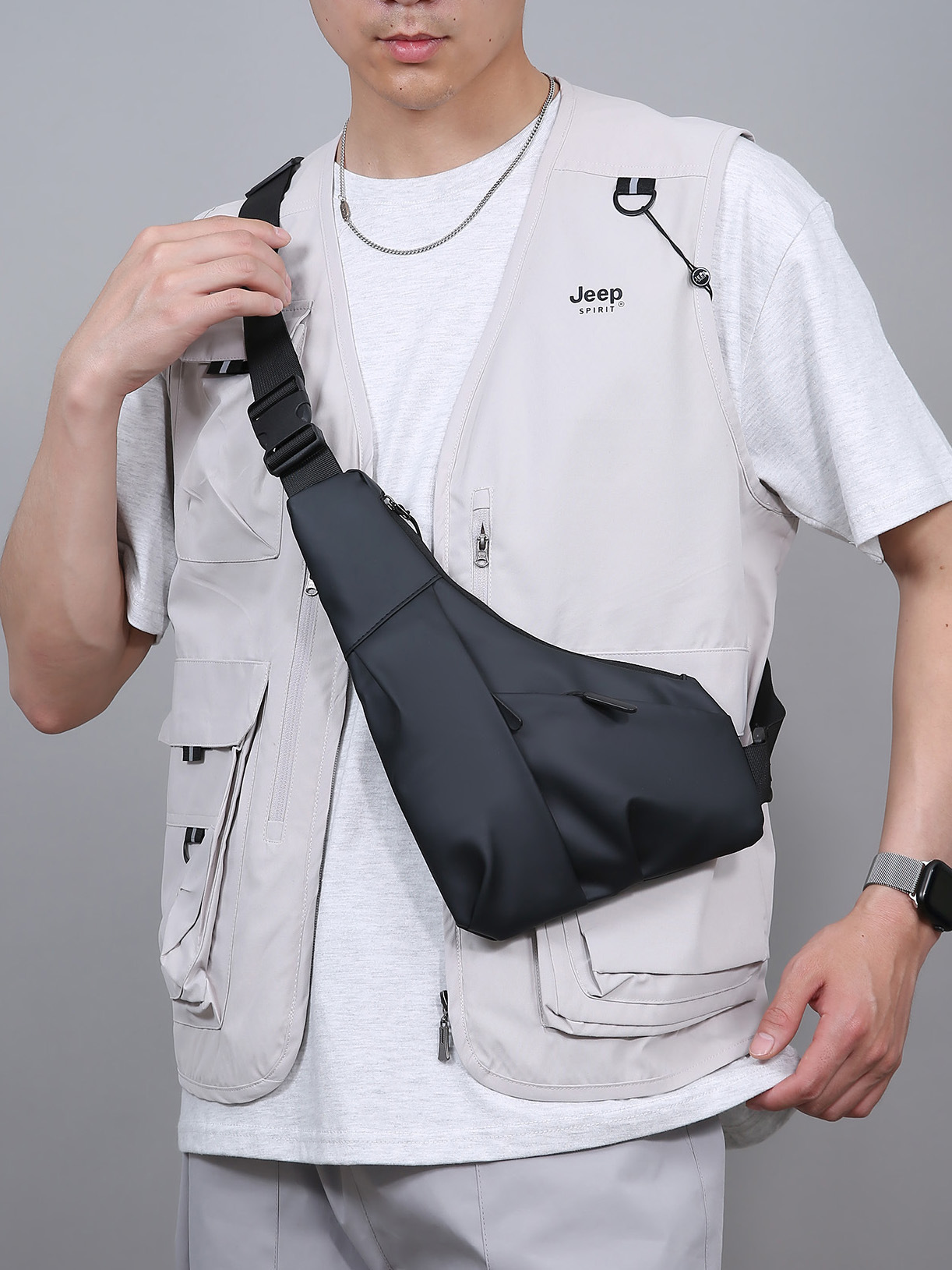 Cross-Border New Triangle Bag Casual Men's Leather Film Large-Capacity Crossbody Bag Fashionable Outdoor Water-Repellent Shoulder Bag - Image 4